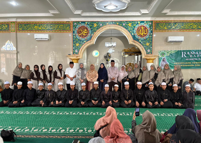 GERAMI Gelar Ramadan Barokah di Alam Barajo, Ratusan Paket Bantuan Dibagikan