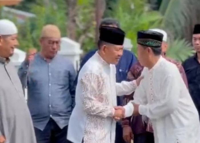 Wabup A. Khafidh Melayat ke Rumah Duka Almarhum Doni Gonjalez
