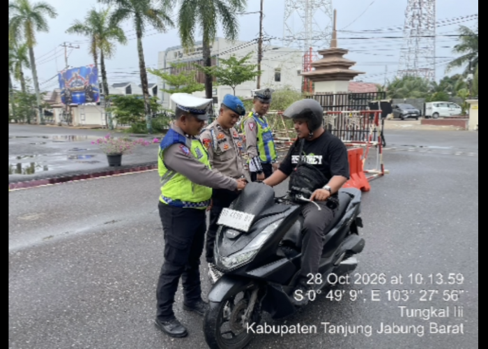 Jelang Operasi Patuh Siginjai 2026, Polres Tanjab Barat Periksa Disiplin Anggota