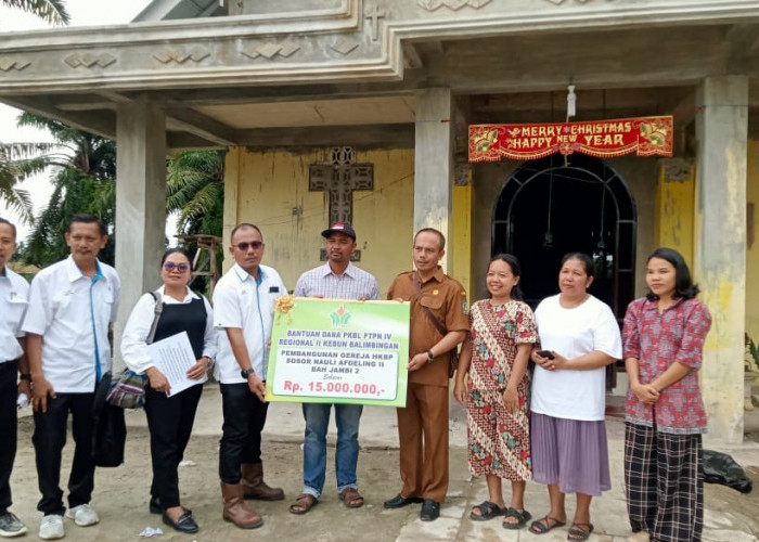 Maknai Kasih Paskah, PTPN IV PalmCo Salurkan Rp 1,49 Miliar untuk Gereja dan Panti Asuhan