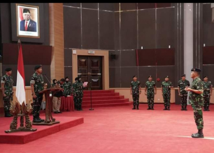 17 Perwira Tinggi TNI Terima Kenaikan Pangkat Langsung dari Panglima