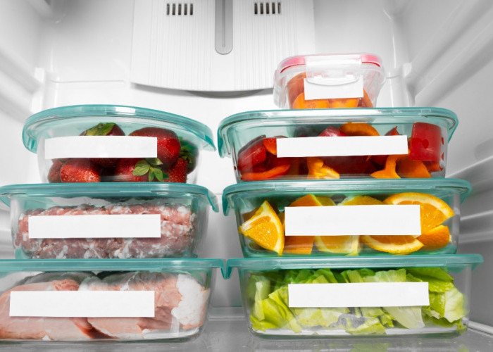 5 Tips Menata Isi Kulkas Mini agar Muat Banyak dan Tetap Rapi