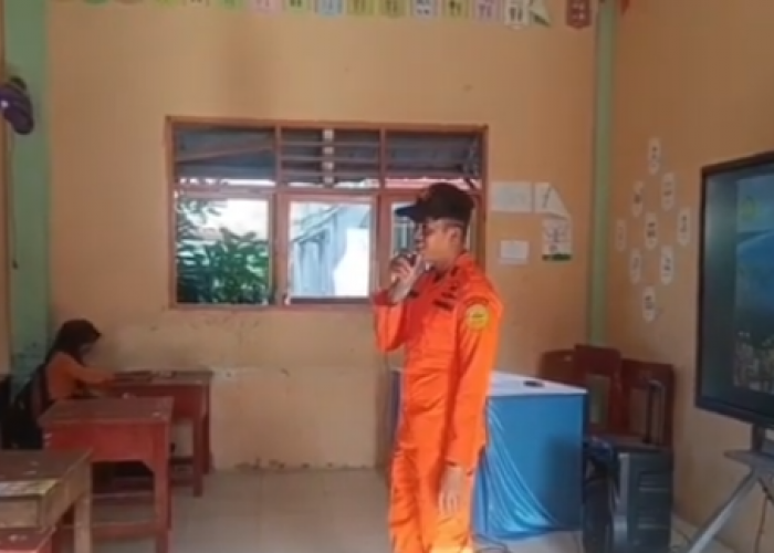 SAR Kuala Tungkal Edukasi Kebencanaan dan Keselamatan kepada Siswa Baru SMP Muhammadiyah  
