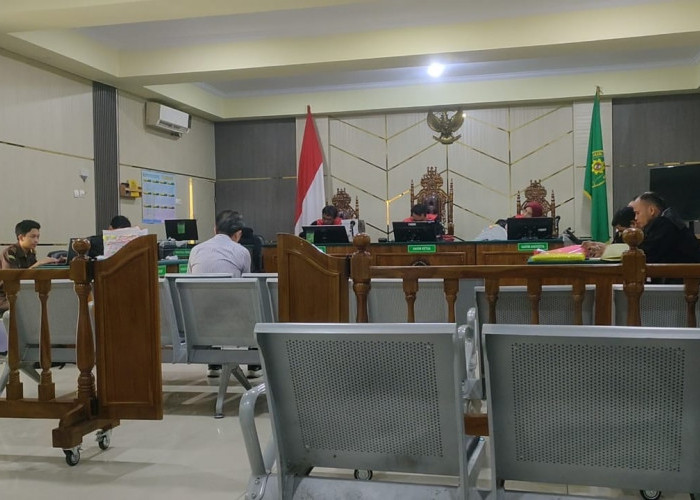 Sidang PDAM Tirta Mayang, Dirut DHS Pusat Sebut Cabang Punya Kewenangan Berkontrak