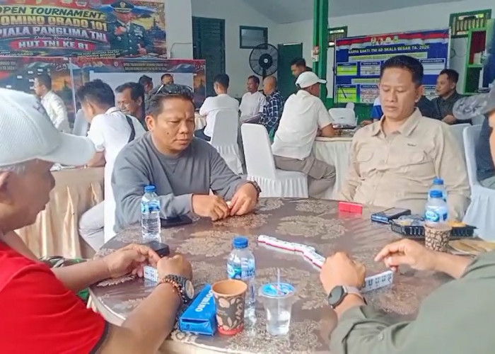 Bupati Hurmin dan Wabup Gerry Ikut Turnamen Domino HUT TNI ke-81 di Sarolangun