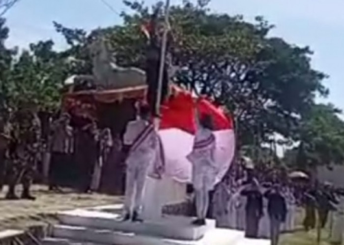 Upacara Kemerdekaan Juwangi Terkendala Tali Tiang Bendera Putus, Merah Putih Tetap Berkibar