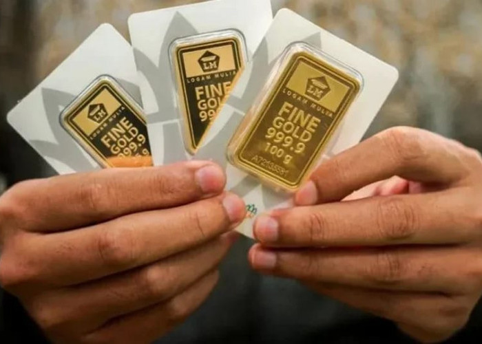 Harga Emas Antam Anjlok Rp55.000 Hari Ini, Kini Tembus Rp3.004.000 per Gram