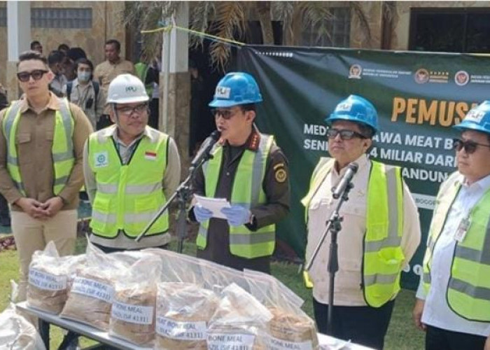 Barantin dan BPJPH Musnahkan 312 Ton Meat Bone Meal yang Mengandung Babi