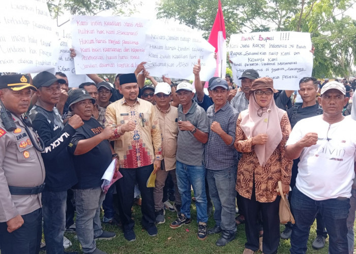 Ratusan Pekerja PTPN IV Cot Girek Datangi Kantor Bupati Aceh Utara, Minta Kepastian Penyelesaian Klaim Lahan