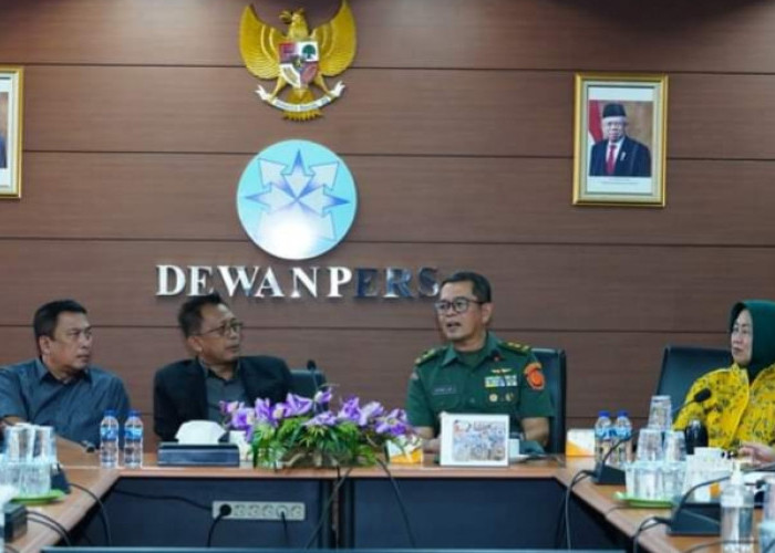 Kapuspen TNI Kunjungi Dewan Pers Pererat Hubungan Kerjasama