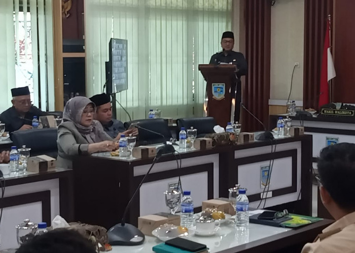 Rapat Paripurna DPRD Kota Jambi, Maulana : Semua Fraksi-Fraksi Sangat Mendukung