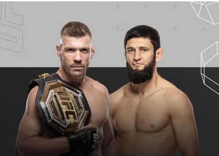 Duel Sengit di UFC 319! Khamzat Chimaev Tantang Dricus Du Plessis Rebut Sabuk Juara Middleweight