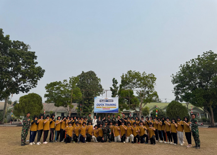 Universal Tourism College Gelar OSPEK di Markas Yonif 142/Ksatria Jaya, Tanamkan Disiplin dan Karakter Mahasis