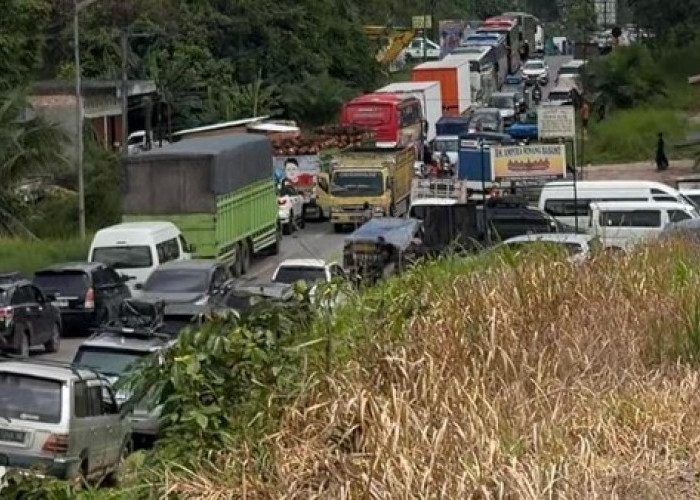 Jalur Lintas Timur Jambi–Palembang Ditutup Sementara, Arus Mudik Dialihkan