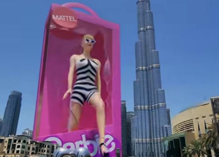 Fantastis! Iklan 3D Barbie di Burj Khalifa Menjadi Sorotan