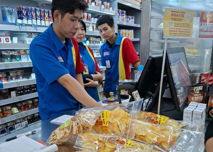 Bupati M. Syukur Minta Ritel Modern Beri Ruang bagi Produk UMKM Lokal