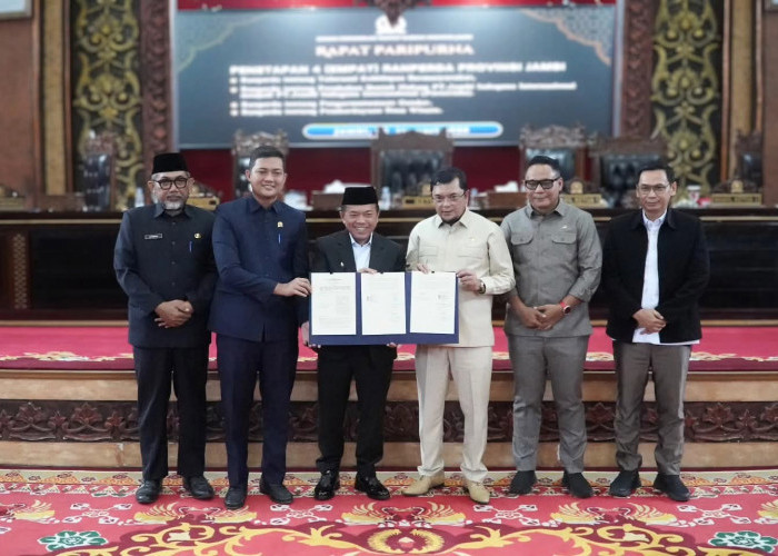 DPRD Jambi tetapkan 4 Ranperda Inisiatif jadi Perda