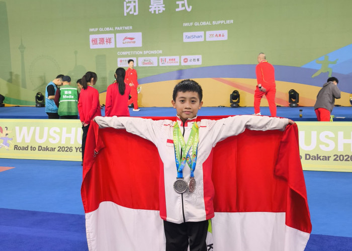 Berjaya di Kejuaraan Dunia Tiongkok, Atlet Wushu Jambi Sabet Dua Medali Perak