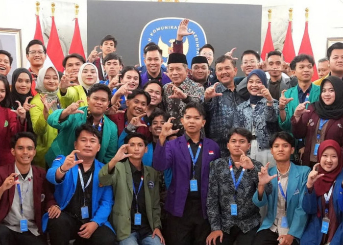 Serap Aspirasi Mahasiswa Melalui FLS 2026, Kepala Bakom RI Undang Mahasiswa Berdialog di Istana