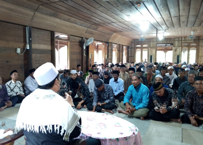 Dukung Hairan-Amin, Ratusan Warga Kecamatan Kuala Betara Antusias Sambut Kedatangan Ustadz Amin