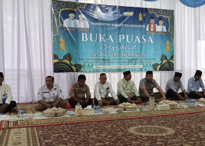 Bupati M. Syukur: Media Penting untuk Menjaga Keseimbangan Pemerintahan