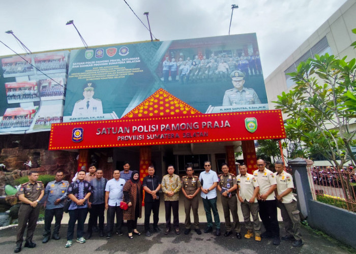 Komisi I DPRD Jambi bersama Satpol PP dan Damkar Provinsi Jambi melakukan Studi Banding ke Satpol PP Sumatera 