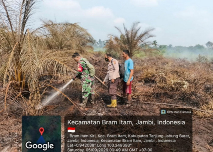 Polsek Tungkal Ilir Tangani Kebakaran 2,5 Hektare Lahan Warga di Bram Itam Raya