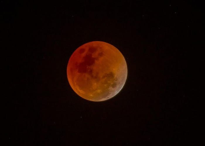 Catat Tanggalnya! Gerhana Bulan Total 3 Maret 2026 Bisa Dinikmati di Seluruh Indonesia 