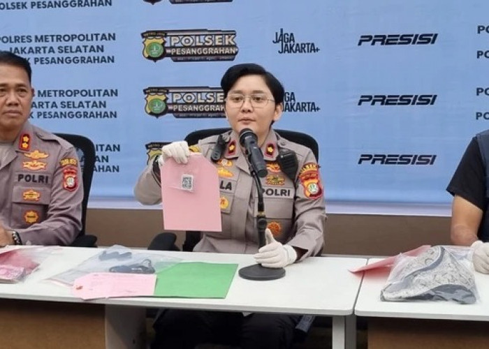 Modus Baru Judi Online: Stiker Barcode Ditempel di Tempat Umum, Polisi Tangkap Pelaku