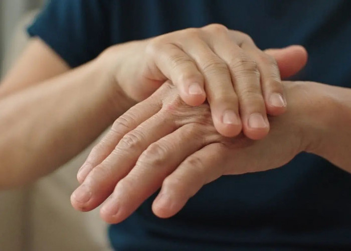 Apa Itu Hand Aging? Kenali Tanda-Tandanya dan Cara Bikin Tangan Tetap Youthful!