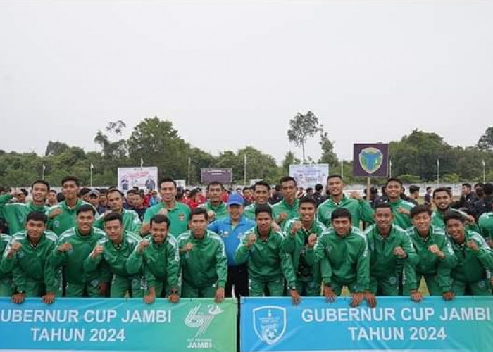 Al Haris Buka Secara Resmi Turnamen Sepak Bola Gubernur Cup Jambi 2024