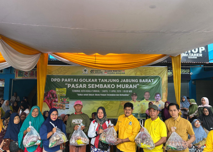 Aksi Nyata untuk Rakyat, Golkar Tanjab Barat Gelar Pasar Murah
