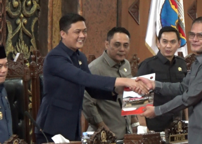 Ranperda Pertanggungjawaban Pelaksanaan APBD Jambi 2025 Disetujui