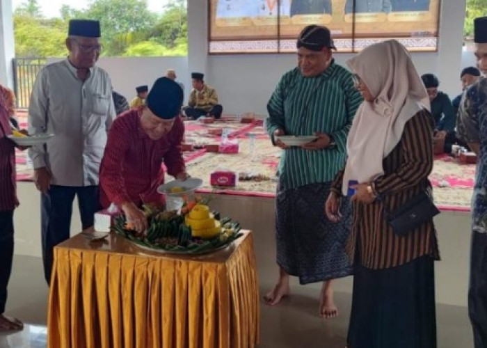 Wike Efrilla Resmi Dilantik sebagai Anggota DPRD Merangin, Wabup A. Khafidh Harap Amanah