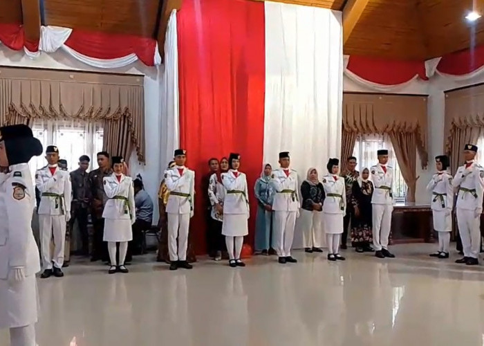 30 Paskibraka Tanjabtimur Dikukuhkan, Siap Kibarkan Sang Saka Merah Putih