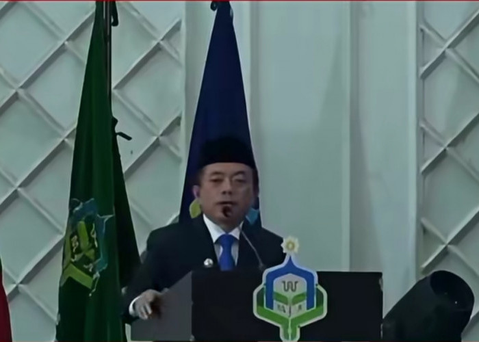 Sebut Asap Pekat Jambi Berasal dari Sumsel, Pernyataan Gubernur Al Haris Menuai Respons Gubernur Herman Deru