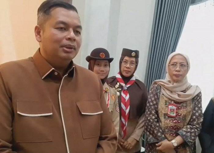Ketua Kwarcab Pramuka Kota Jambi Lepas Calon Petugas Pembukaan Jambore Nasional XII 2026