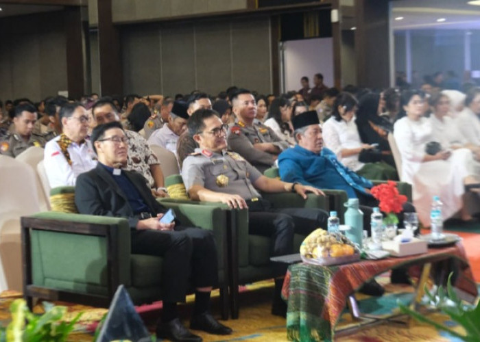 Wagub Sani: Natal Mengajarkan Makna Kasih dan Pengabdian Tanpa Pamrih