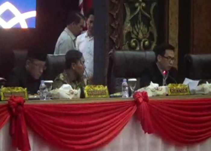 Rapat Paripurna DPRD Provinsi Jambi Tindak Lanjut Hasil Evaluasi Rapbd Provinsi Jambi 2023