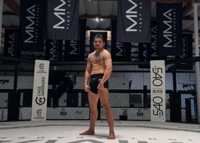 KO Brutal Jeka Saragih Bikin Lawan Bungkam  Indonesia Unjuk Gigi di UFC