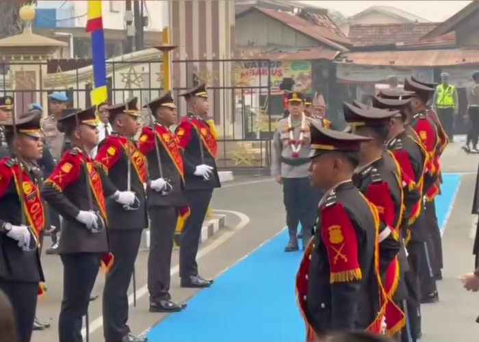 Sambut Kapolda Jambi Irjen Pol Widodo, Polda Jambi Gelar Tradisi Pedang Pora dan Seloko Adat Melayu