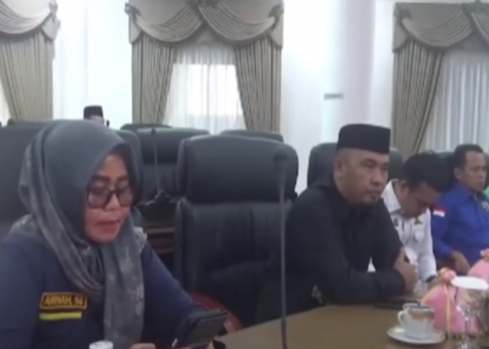 Rapat Paripurna DPRD Batanghari, Wabup Bakhtiar Beri Jawaban Atas Pemandangan Umum 9 Fraksi DPRD