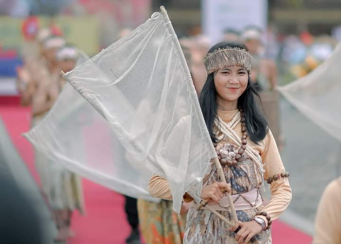 Festival Pesona Minangkabau 2023, Tradisi Masyarakat Batang Hari Nyeser Udang 