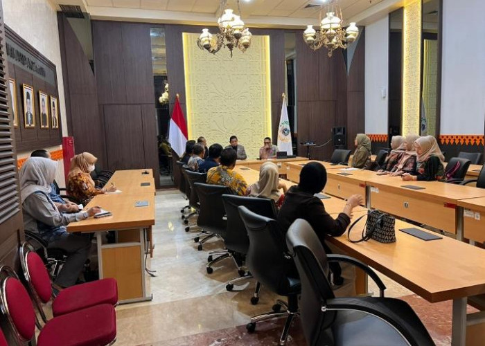 Buka Puasa Bersama DPRD Jambi, Hafiz Fattah Ajak Pererat Silaturahmi Jelang Idulfitri