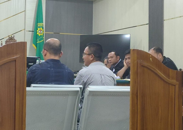 Sidang Korupsi PDAM Tirta Mayang, Saksi Keuangan Beri Keterangan yang Untungkan Terdakwa