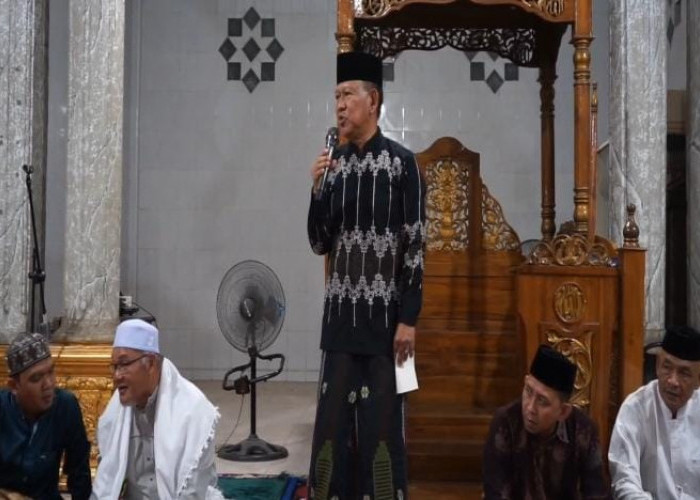 Safari Ramadan di Tabir Lintas, Wabup Khafidh Sampaikan Bantuan Rp1,4 Miliar untuk Budidaya Ikan