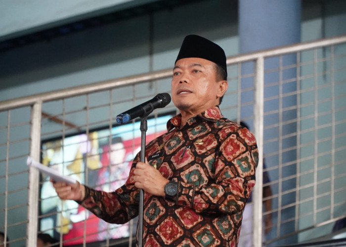 Gubernur Al Haris Bakar Semangat Ribuan Pelajar Tolak IRET, TCC, dan Perundungan