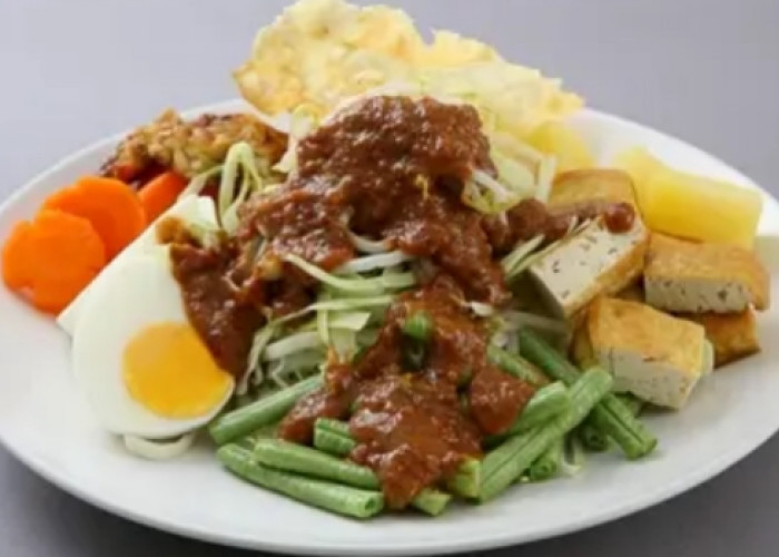 Gado-Gado Hidangan Tradisional Indonesia 