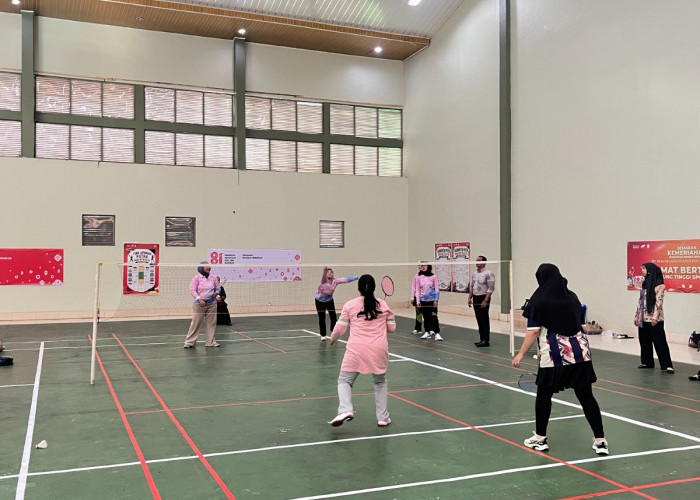 Merah Putih Berkibar, UMKM Binaan Hingga Donor Darah Semarakkan HUT RI ke-81 di PTPN IV Regional IV