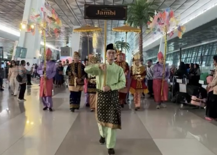 Parade Budaya Jambi Hadir di Bandara Soekarno-Hatta, Kenalkan Kekayaan Tradisi Daerah